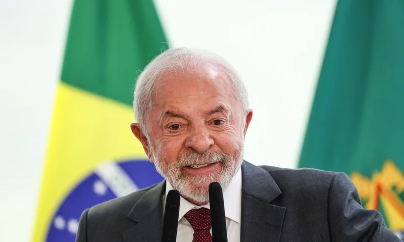Lula pede fim do sigilo em investigações do caso Master
