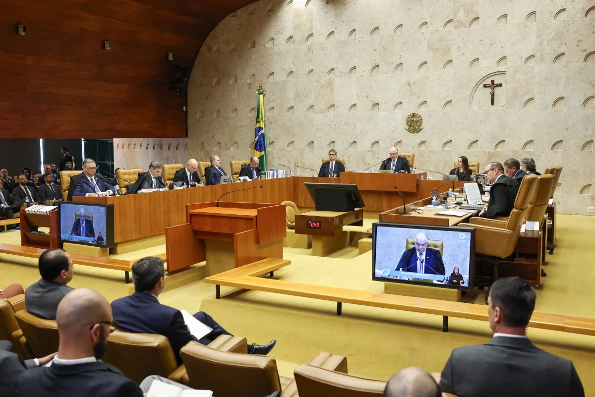 Pesquisa mostra baixa aprovação do STF e apoio a código de ética