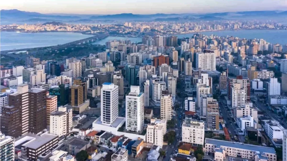 Soul WKoerich combina moradia e comércio no Centro de Florianópolis