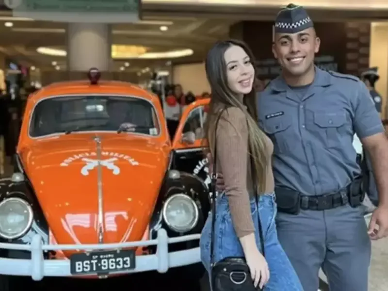 Pai de radiologista contesta suicídio; PM seguirá preso após custódia