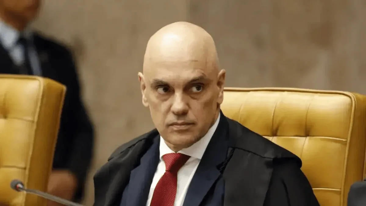 Moraes nega favorecimento ao Banco Master antes de sessão no STF